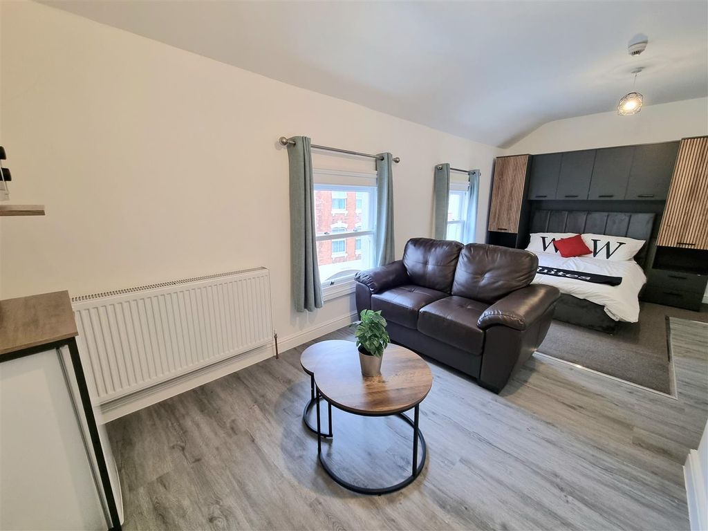 Property photo 1 of 10 20251030_140234.Jpg