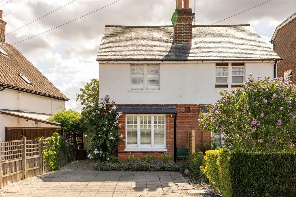 Property photo 1 of 31