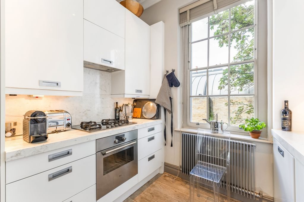 Property photo 2 of 30 97994_50A-Walton-...