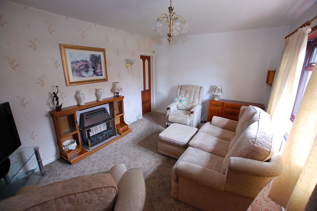 Property photo 2 of 17 Picture No. 18