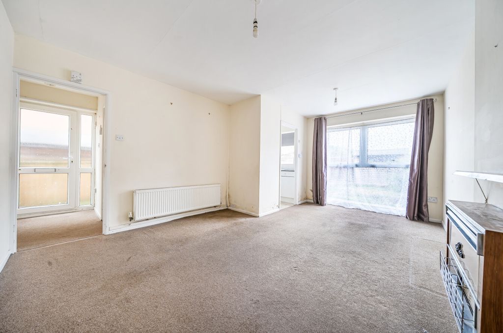 Property photo 3 of 16 1343138-17-68Af29...