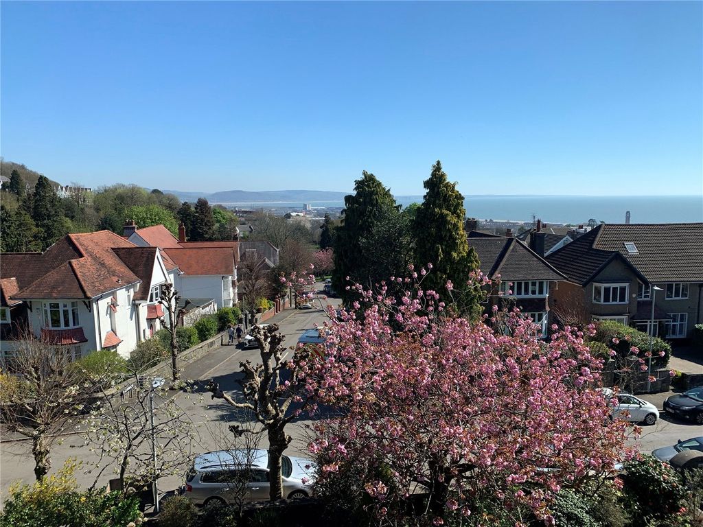 Property photo 3 of 24 Picture No. 22