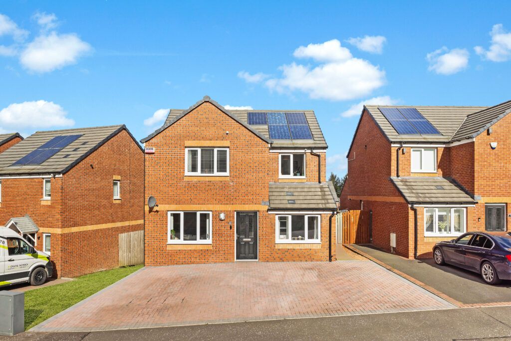 Property photo 1 of 34