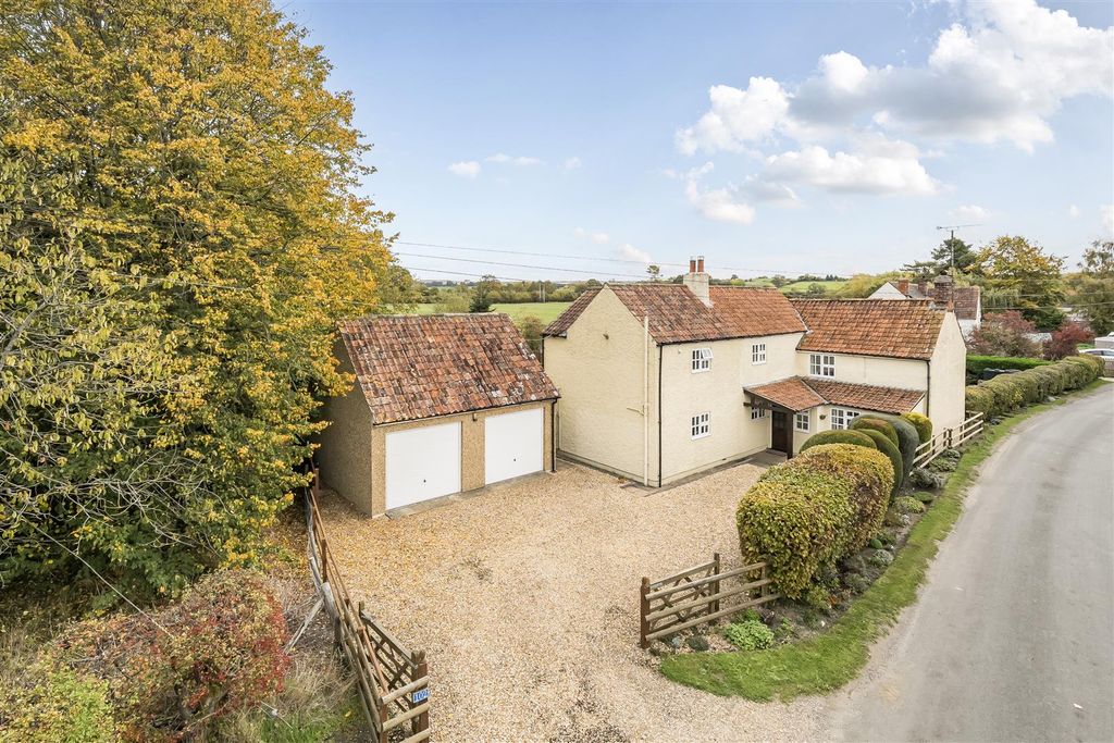 Property photo 1 of 18 1368951-2-68F0F7Ad9B72A.Jpg