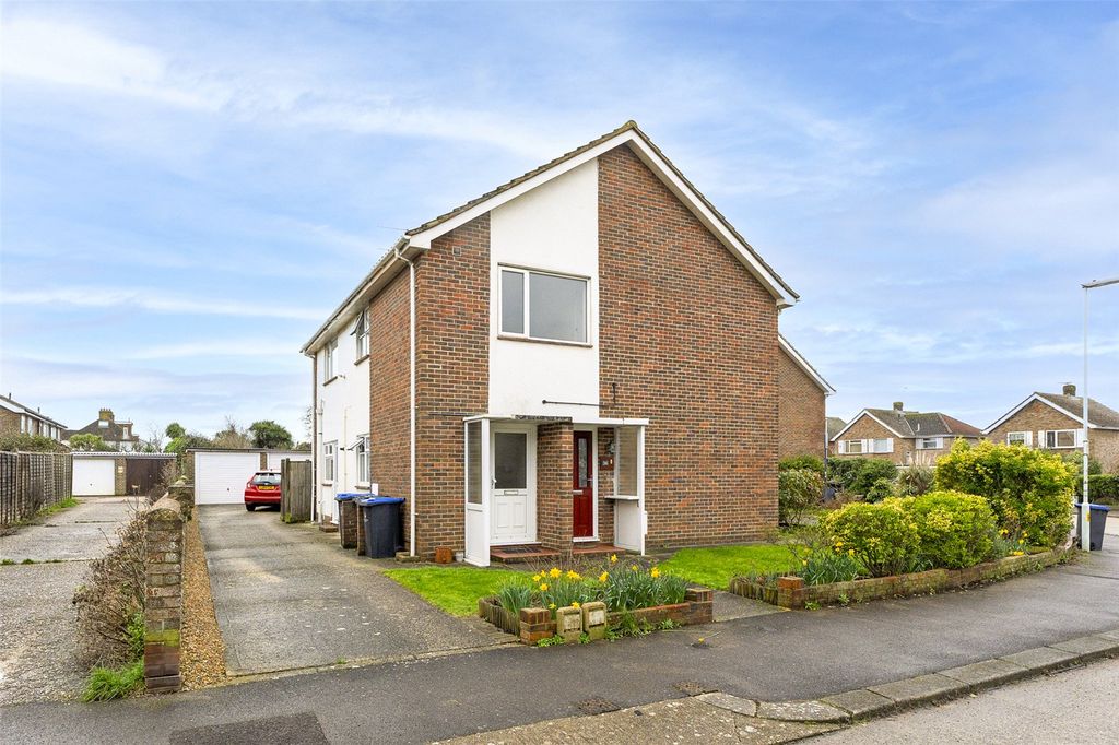 Property photo 1 of 21 Picture No. 18