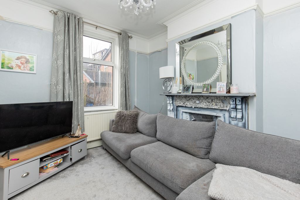 Property photo 3 of 13 Reception Room