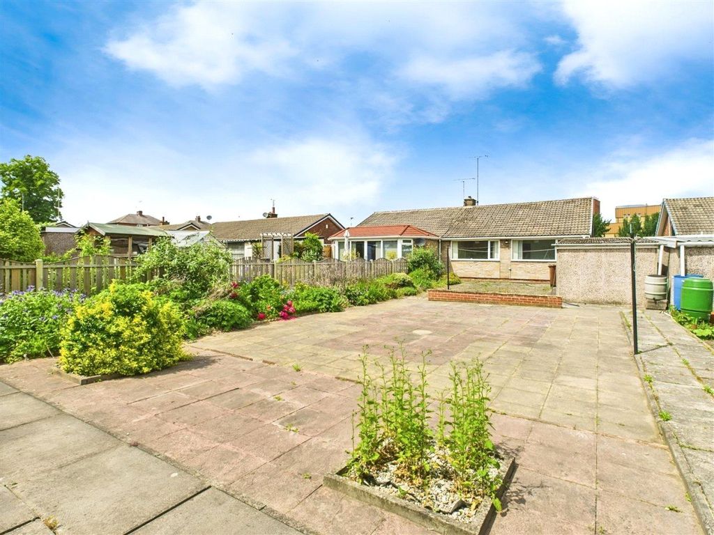 Property photo 2 of 13 Picture No. 01