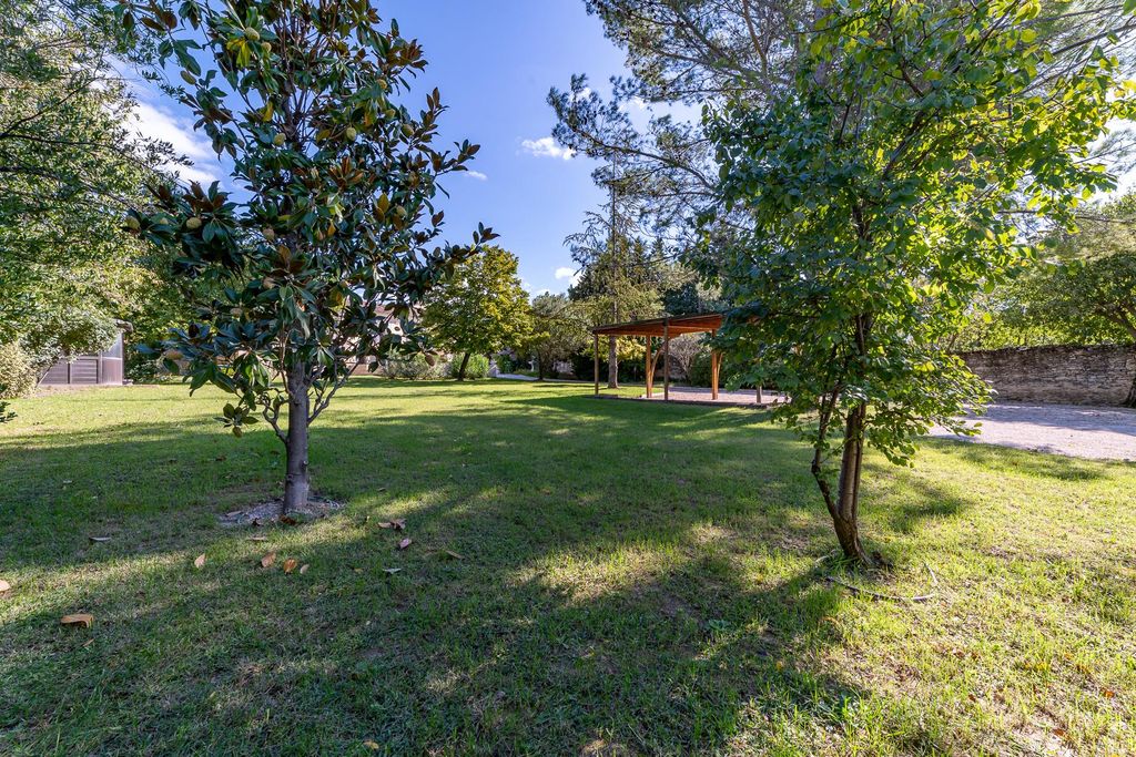 Property photo 2 of 23 Image