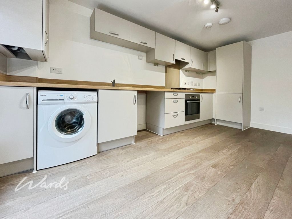 Property photo 2 of 7 4A75De9c-Kitchen