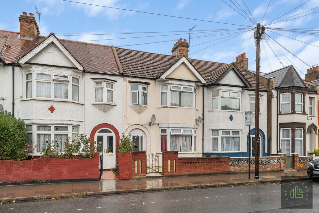 Property photo 1 of 15
