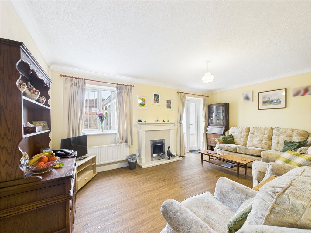 Property photo 3 of 13 Picture No. 20