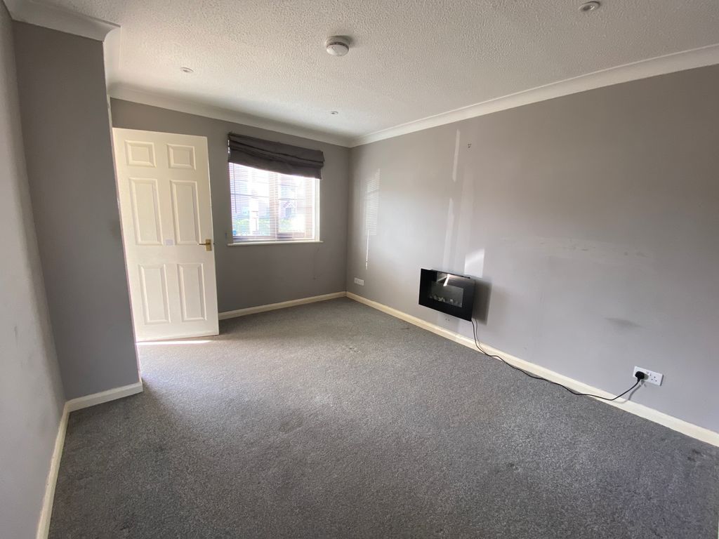 Property photo 3 of 4