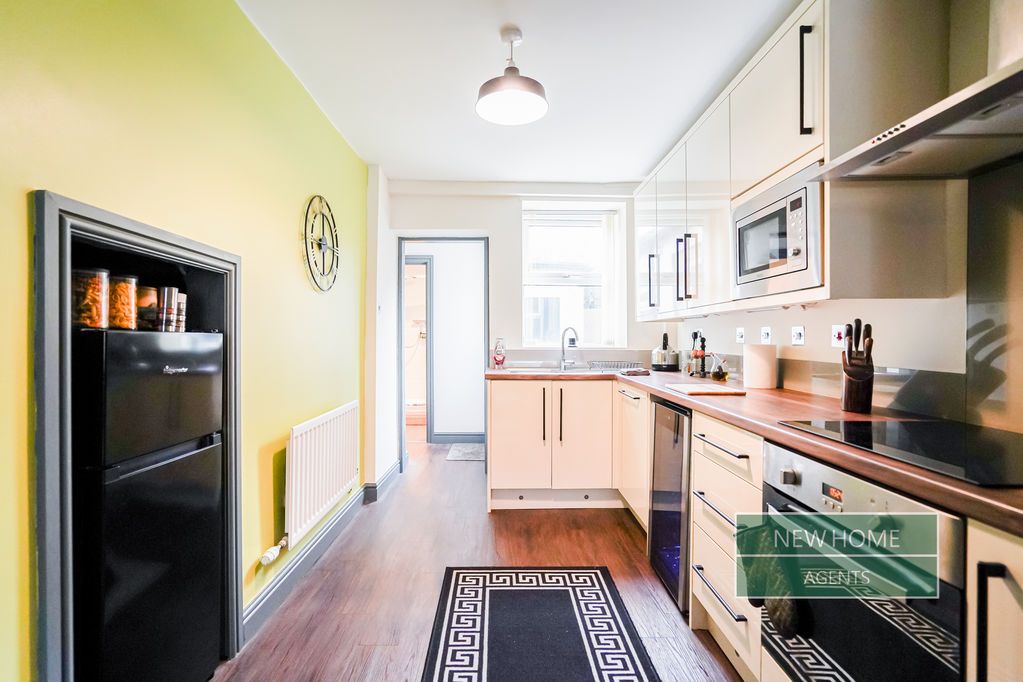 Property photo 3 of 14 Photo 9