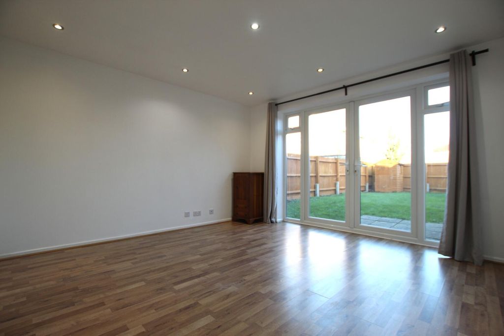 Property photo 2 of 7 Living Room.Jpg