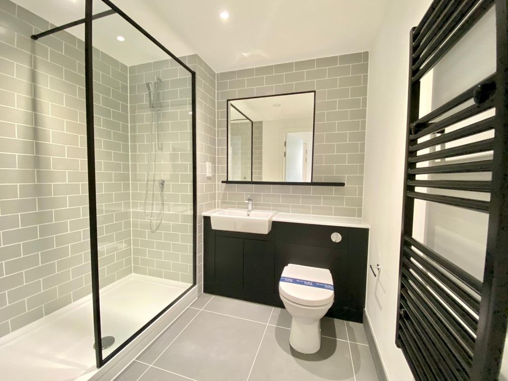 Property photo 3 of 5