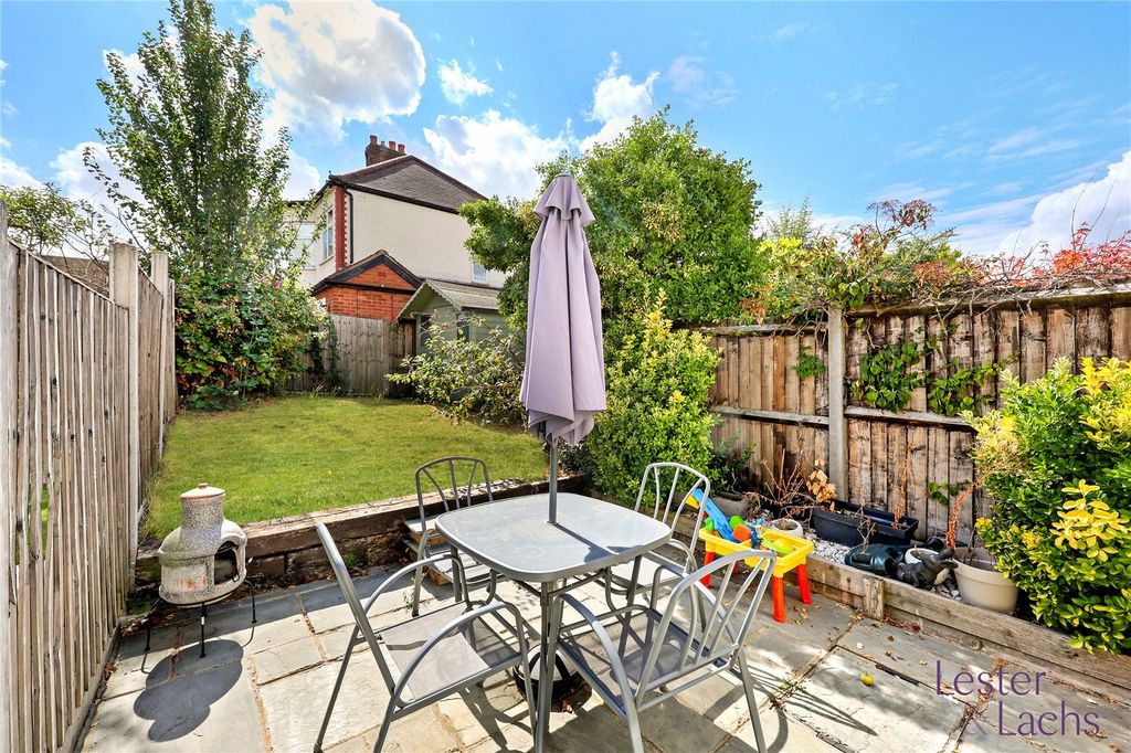 Property photo 2 of 17 Picture No. 08