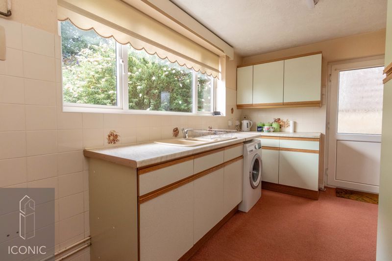 Property photo 3 of 12 Photo 7