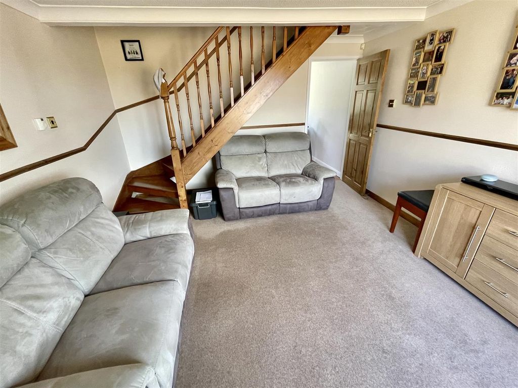 Property photo 2 of 14 Img_8667.Jpg