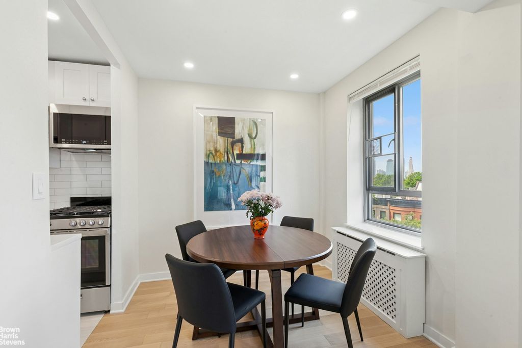 Property photo 3 of 13 <Alttext/>