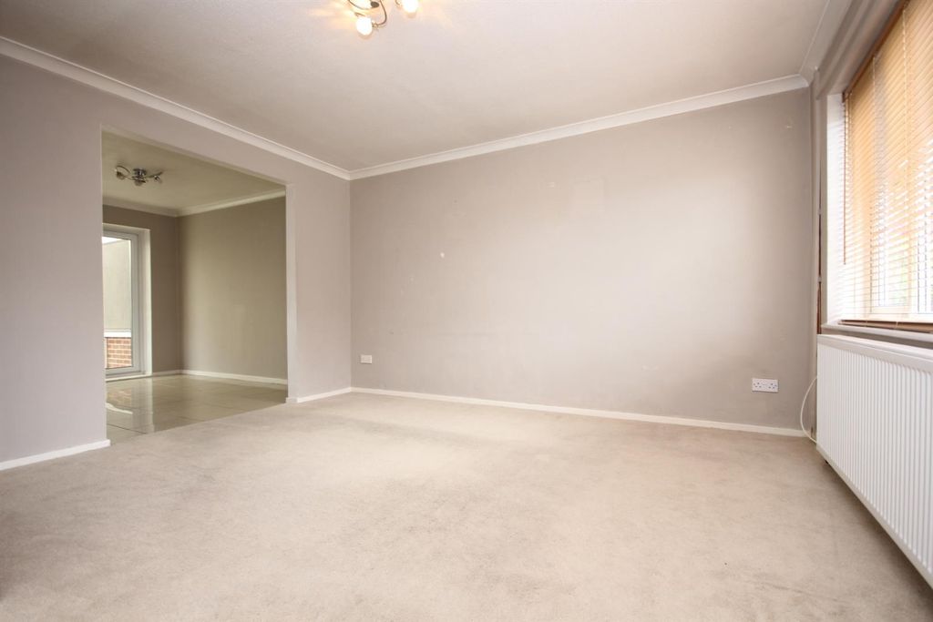 Property photo 3 of 14 Img_0946.Jpg