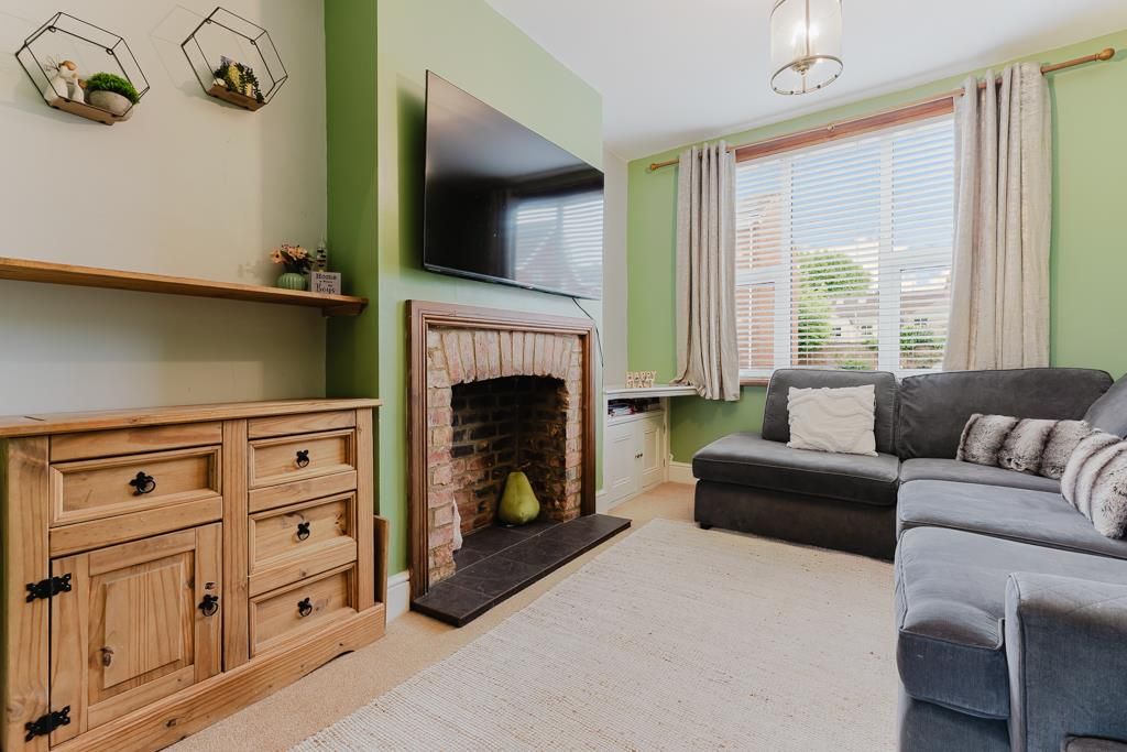 Property photo 3 of 25 11 Russell Street, Kettering-22.Jpg