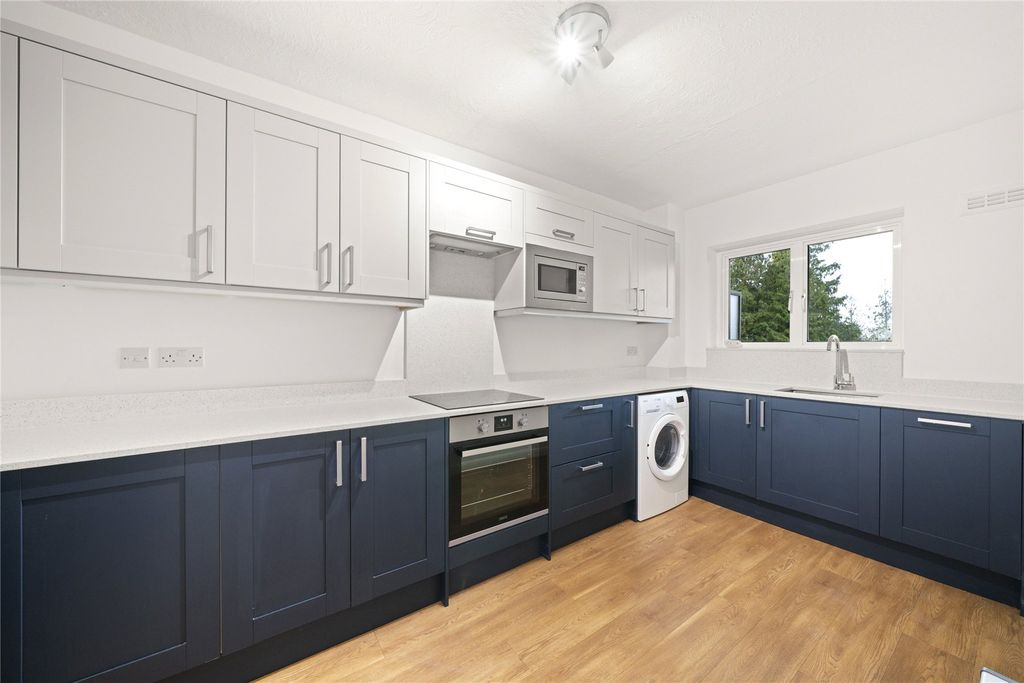 Property photo 3 of 9 Picture No. 09