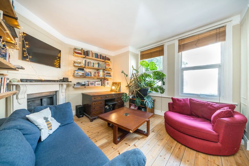 Property photo 1 of 7