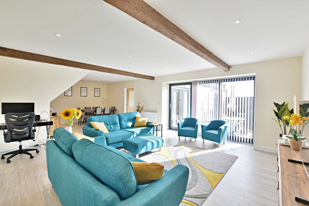 Property photo 2 of 26 Photo 2