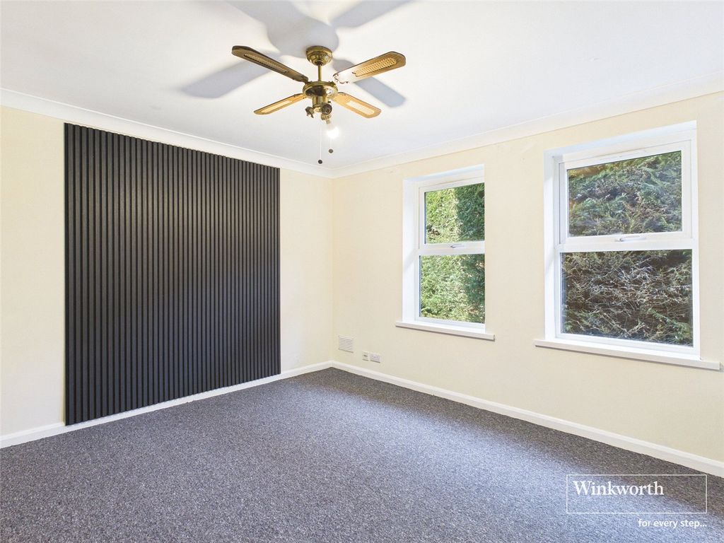 Property photo 3 of 12 Picture No. 01