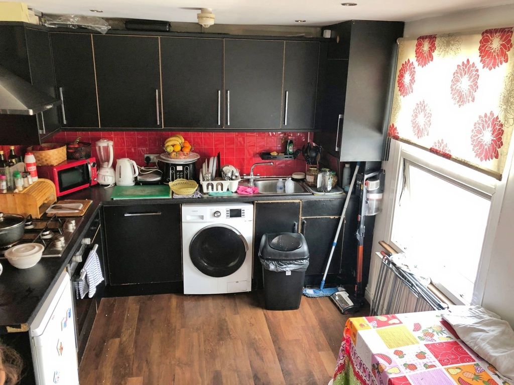 Property photo 2 of 8 Photo 10