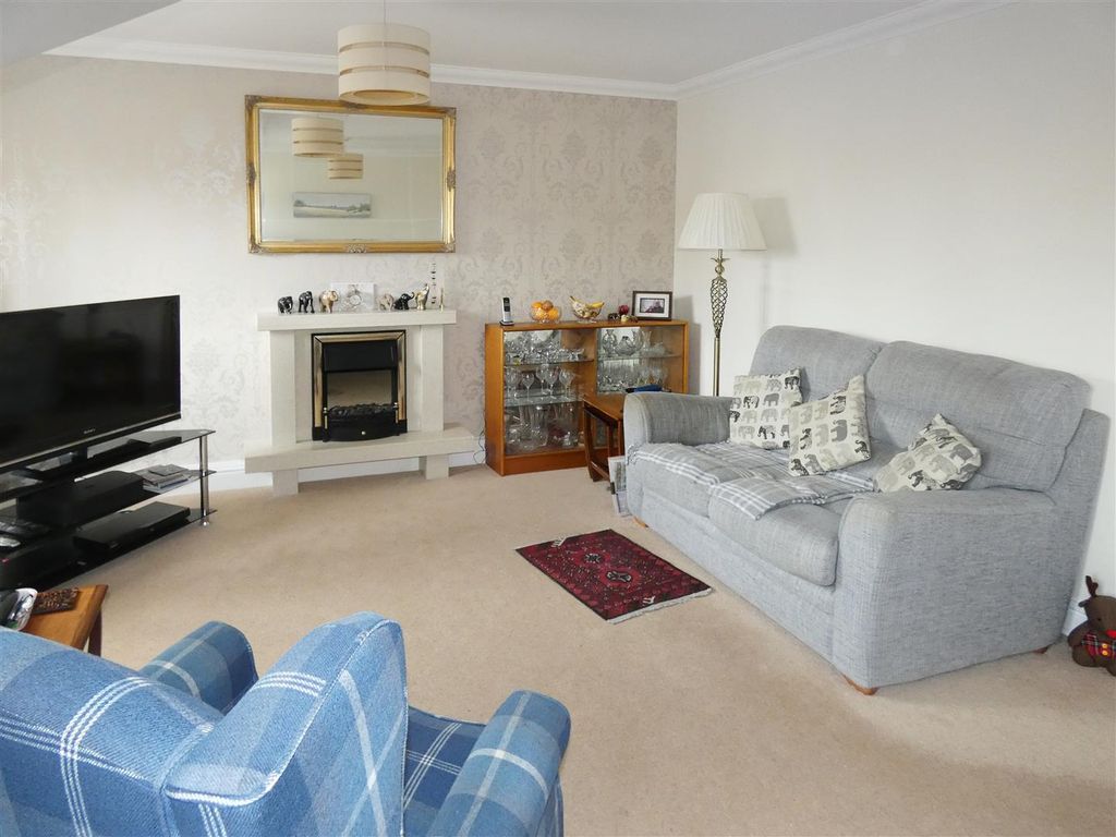 Property photo 3 of 18 P1070228.Jpg