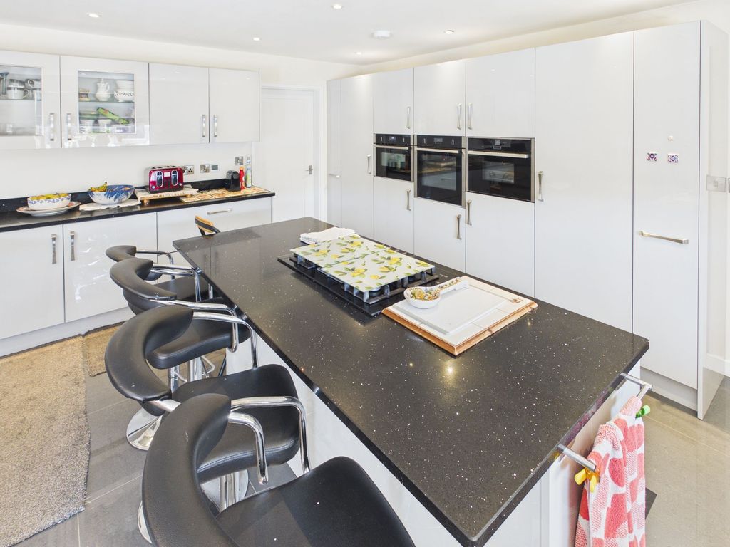 Additional image 8 of 4 bed detached house for salePastures Hill, Littleover DE23