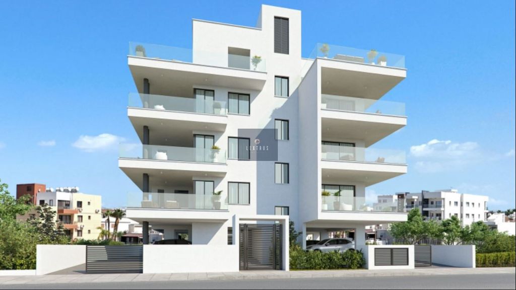 Property photo 1 of 3