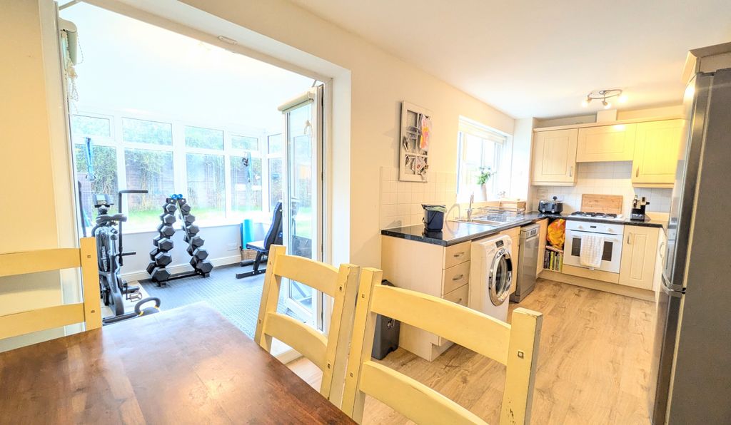 Property photo 3 of 16 Pxl_20260206_112032690~2