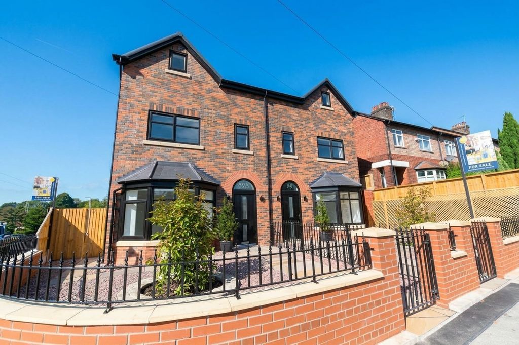 Property photo 1 of 35