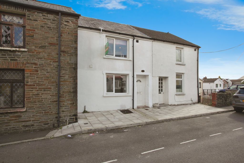 Property photo 1 of 22