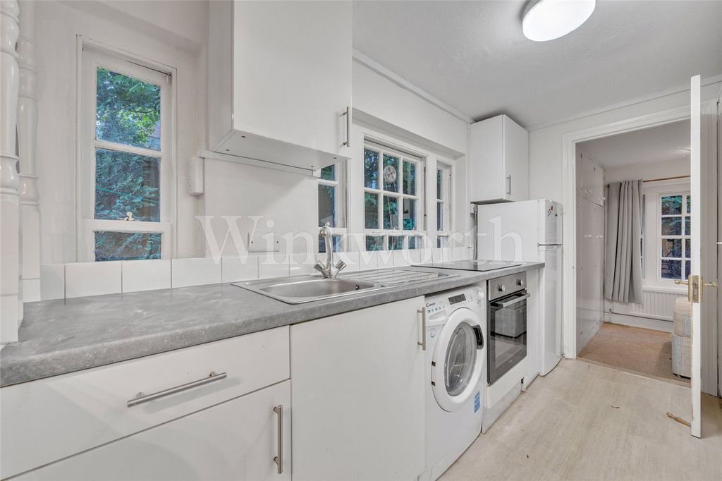 Property photo 2 of 9 Picture No. 03