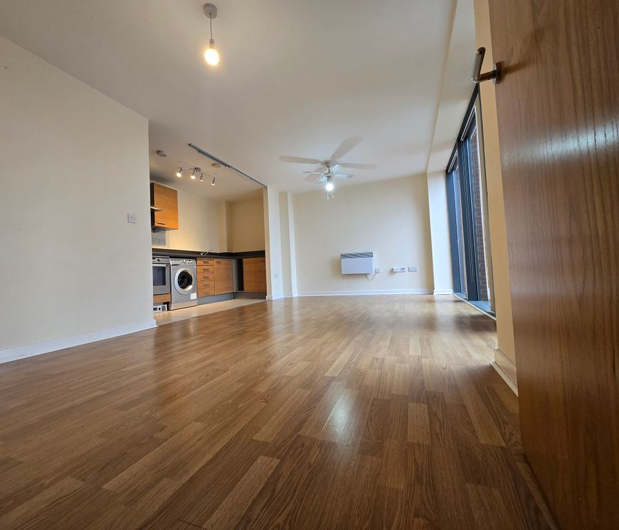 Property photo 2 of 8 20251116_131835