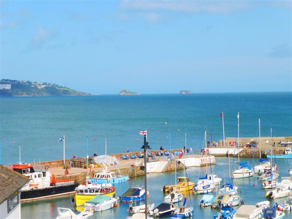 Property photo 2 of 7 Exterior