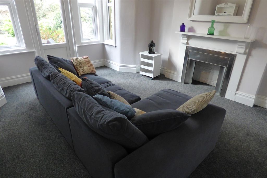 Property photo 2 of 16 P1410399.Jpg