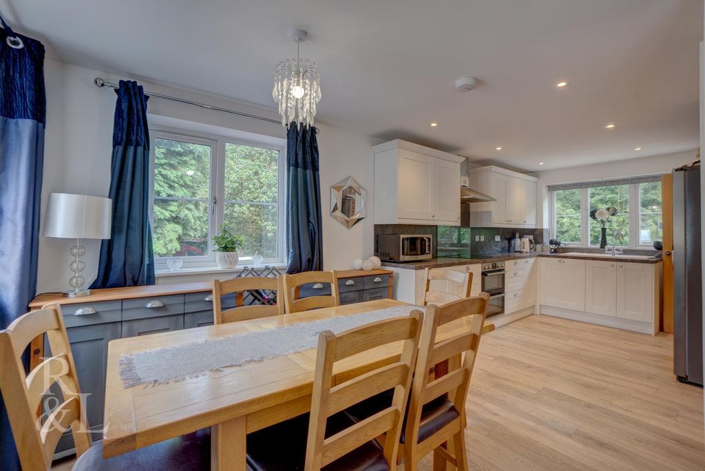 Property photo 3 of 18 6Esmemxm8K6P12K7Loj2Ow.Jpg