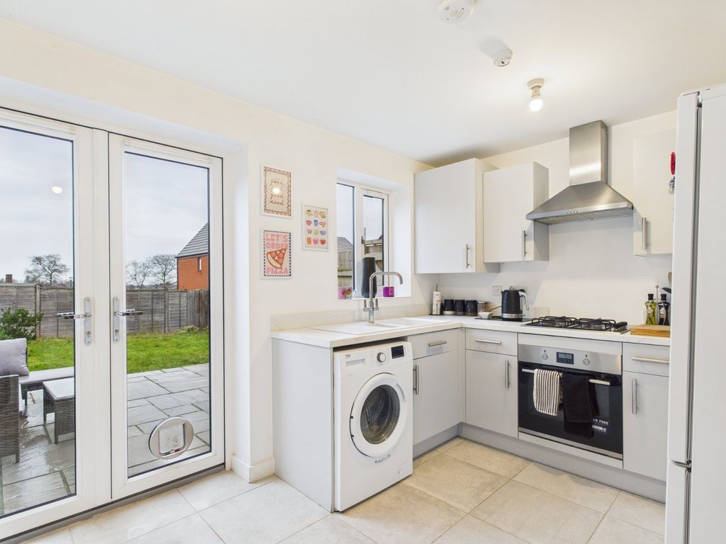 Property photo 3 of 13 Picture No. 02