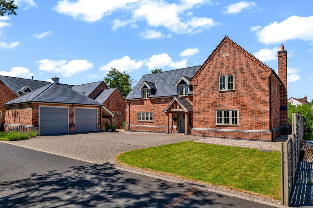 Property photo 1 of 47