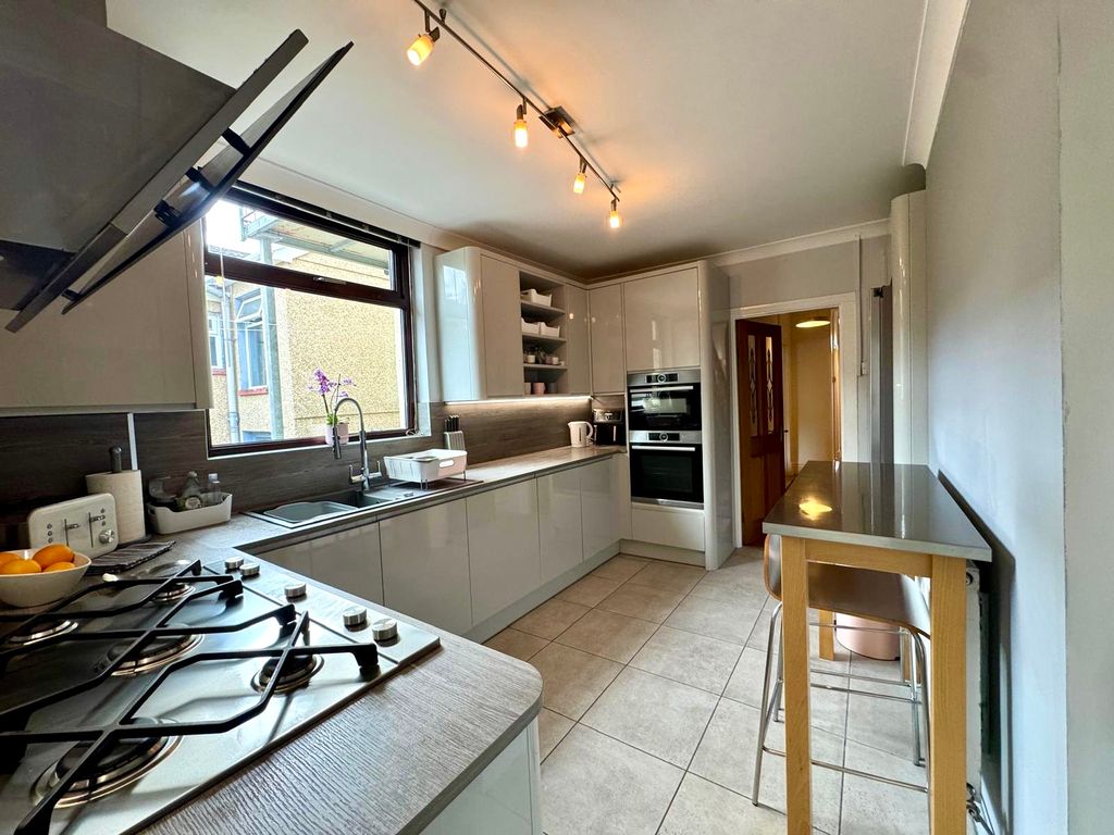 Property photo 2 of 28 Img_7416.Jpeg