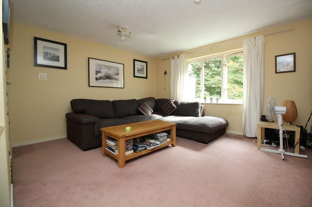 Property photo 2 of 5 Lounge/Diner