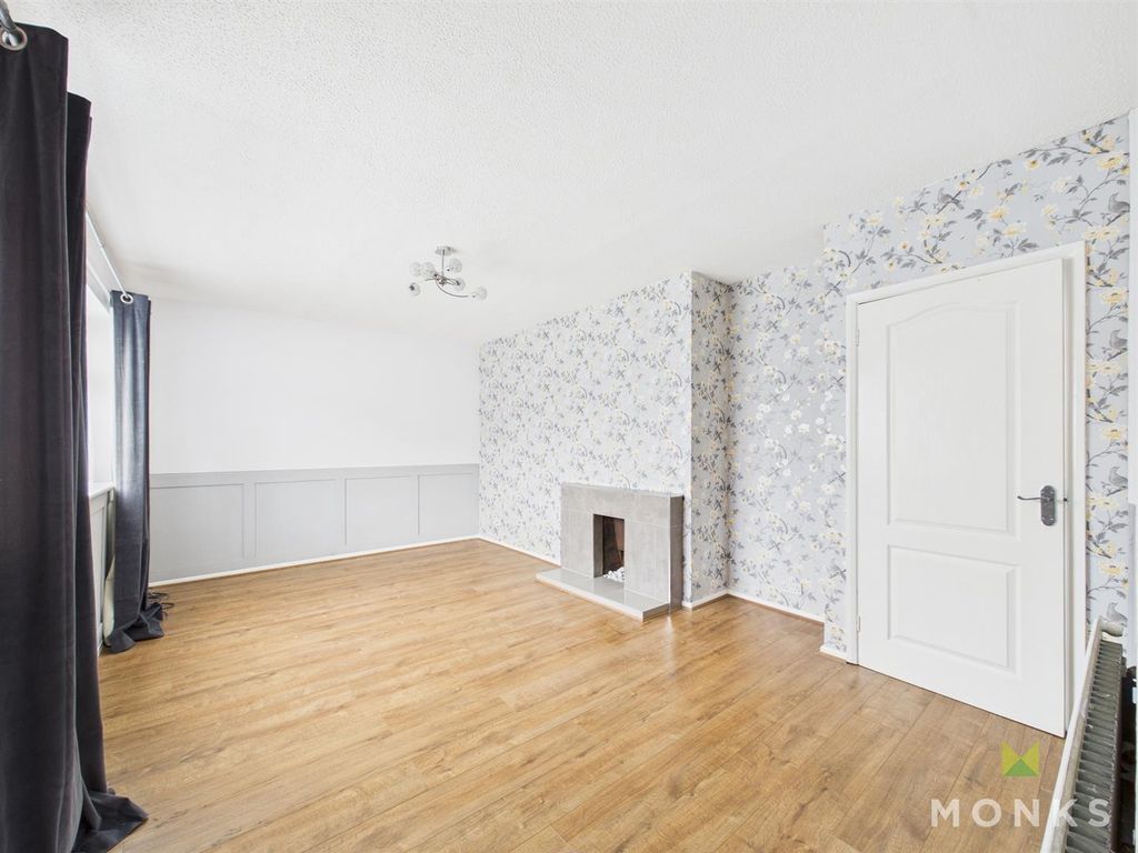 Property photo 2 of 9 Cam01420G0-Pr0794-Still005.Jpg