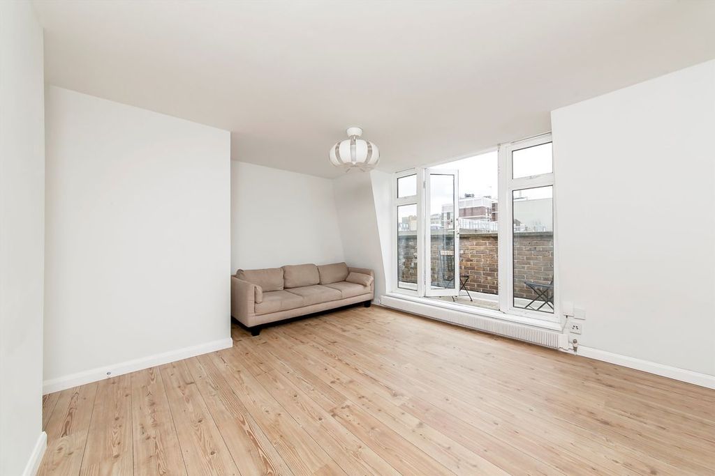 Property photo 2 of 5