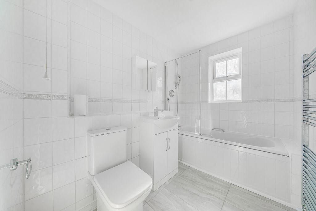 Property photo 3 of 7 1189193 (6)