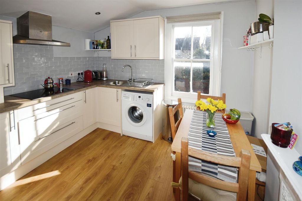 Property photo 2 of 8 Dsc_0007.Jpg