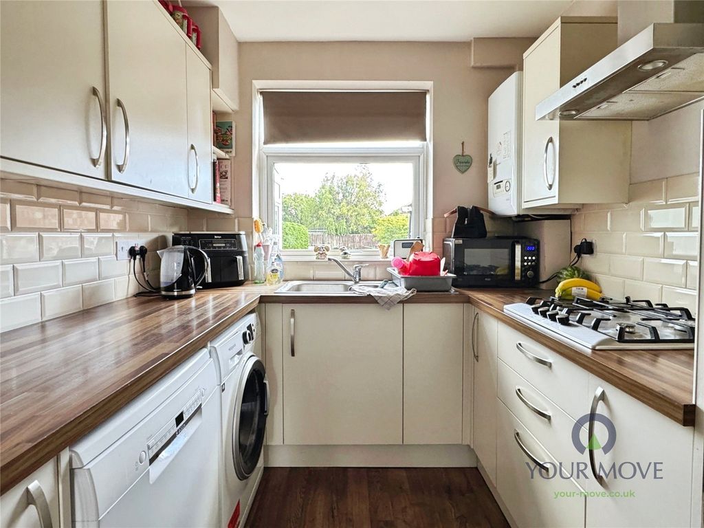 Property photo 2 of 18 Picture No. 01